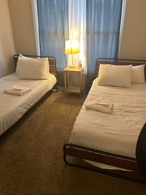 3 quartos, ferros/tábuas de passar roupa, berço de viagem, Wi-Fi