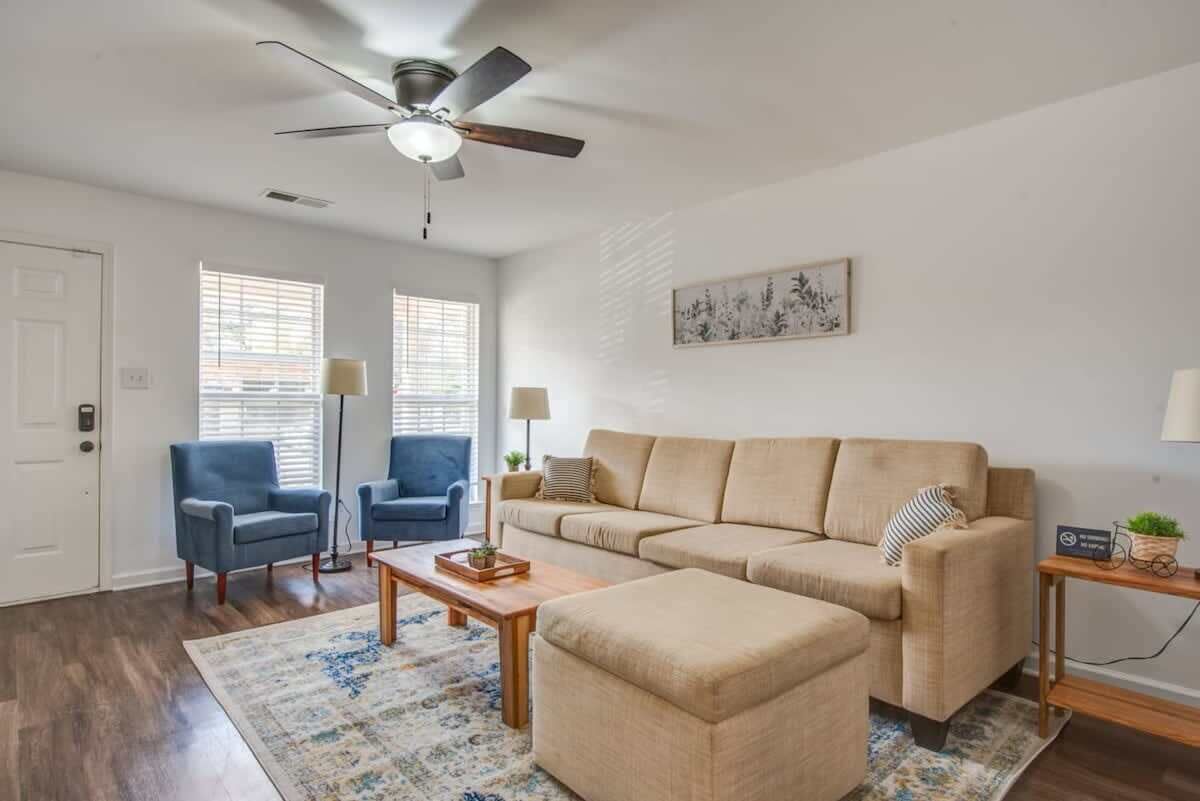 Mins to Downtown & U of Memphis! High Point Duet 2
