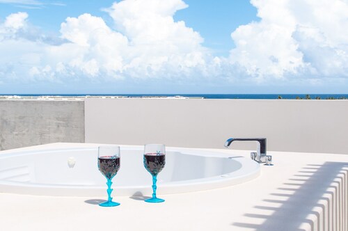 PentHouse with best location and views in Riviera Maya, private rooftop, jacuzzi
