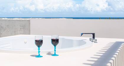 PentHouse with best location and views in Riviera Maya, private rooftop, jacuzzi
