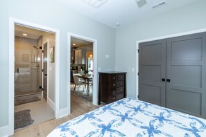 3 Schlafzimmer, Schreibtisch, Bügeleisen/Bügelbrett, kostenloses WLAN
