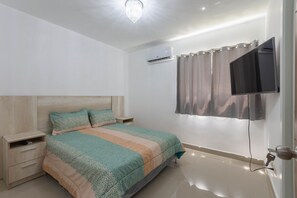 Standard-Apartment | 3 Schlafzimmer, laptopgeeigneter Arbeitsplatz, Verdunkelungsvorhänge