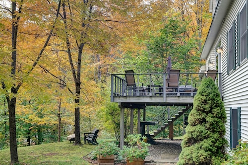 Wood Stove, Close to the Club - Wooded Colonial