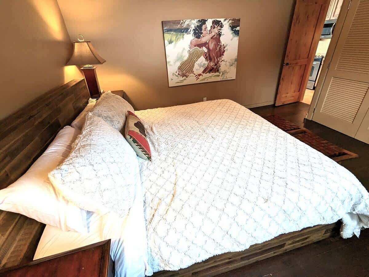 1 bedroom, iron/ironing board, WiFi