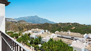 Property grounds - ALTOS DE LA QUINTA II, Penthouse w/ spectacular views near Puerto Banus/Marbella (Benahavís)