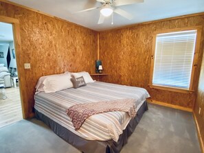 7 bedrooms, free WiFi, bed sheets