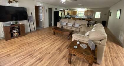 Wooded Bliss at Lake Sam Rayburn