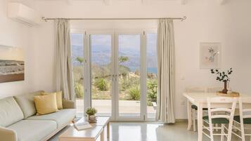 Seaside Villa | Living area