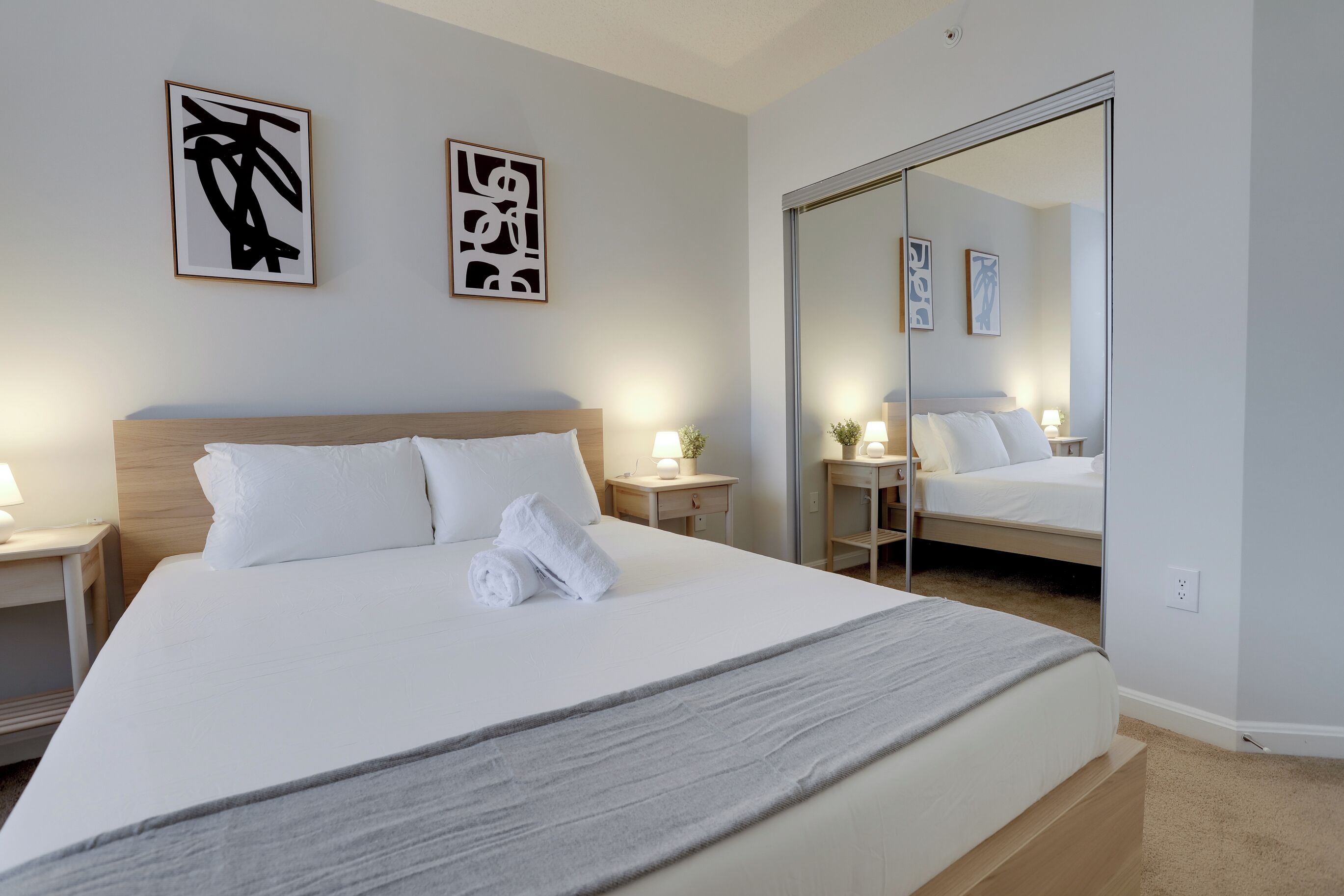 City Apartment, 3 Bedrooms, City View | Premium bedding, iron/ironing board, free WiFi, bed sheets