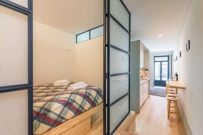 1 chambre, fer et planche Ă repasser, accĂšs Internet, draps fournis