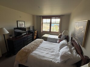 2 slaapkamers, een bureau, gratis wifi, beddengoed