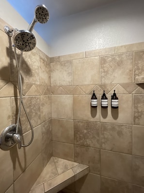 Combined shower/tub, hair dryer, towels, soap