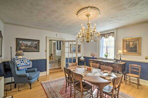 Dining - Historic West Virginia Home Built in 1854! (Moorefield)
