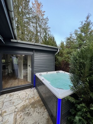 Terrace/patio - Renovated, cute vacation home, sauna/whirlpool/garden/near Hamburg/Lüneburger Heide (Stelle)