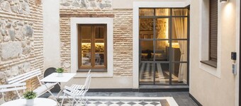 Virgen Blanca V Apartments