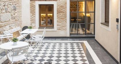 Virgen Blanca V Apartments