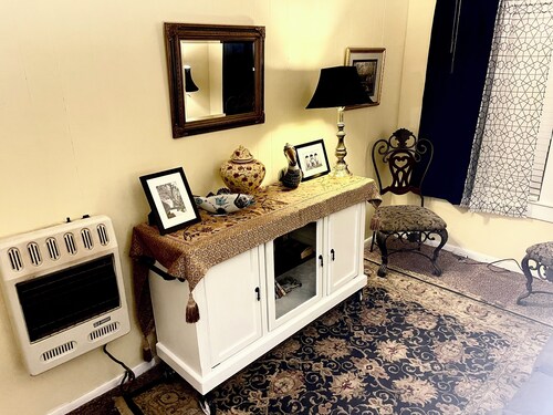 The Price Cottage - Originally the carriage house for the Price home 







