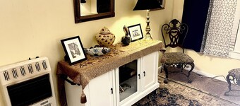 The Price Cottage - Originally the carriage house for the Price home 







