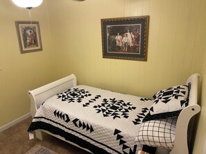 2 chambres, Wi-Fi gratuit, draps fournis