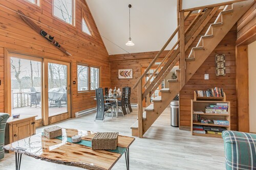  Your Personal Ski & Lakefront GETAWAY!