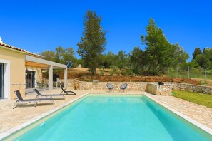 House, Accessible, Smoking | 2 bedrooms, WiFi - Villa Christina in Poulades (Corfu)