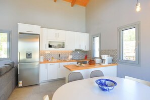 Villa, Accessible, Smoking | WiFi