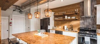 Entire 6BR Beachtown Home w/ Parking, Patio, Balcony and Yard