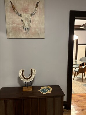 Interior - Papa's Place Urban Cottage Retreat (Detroit)