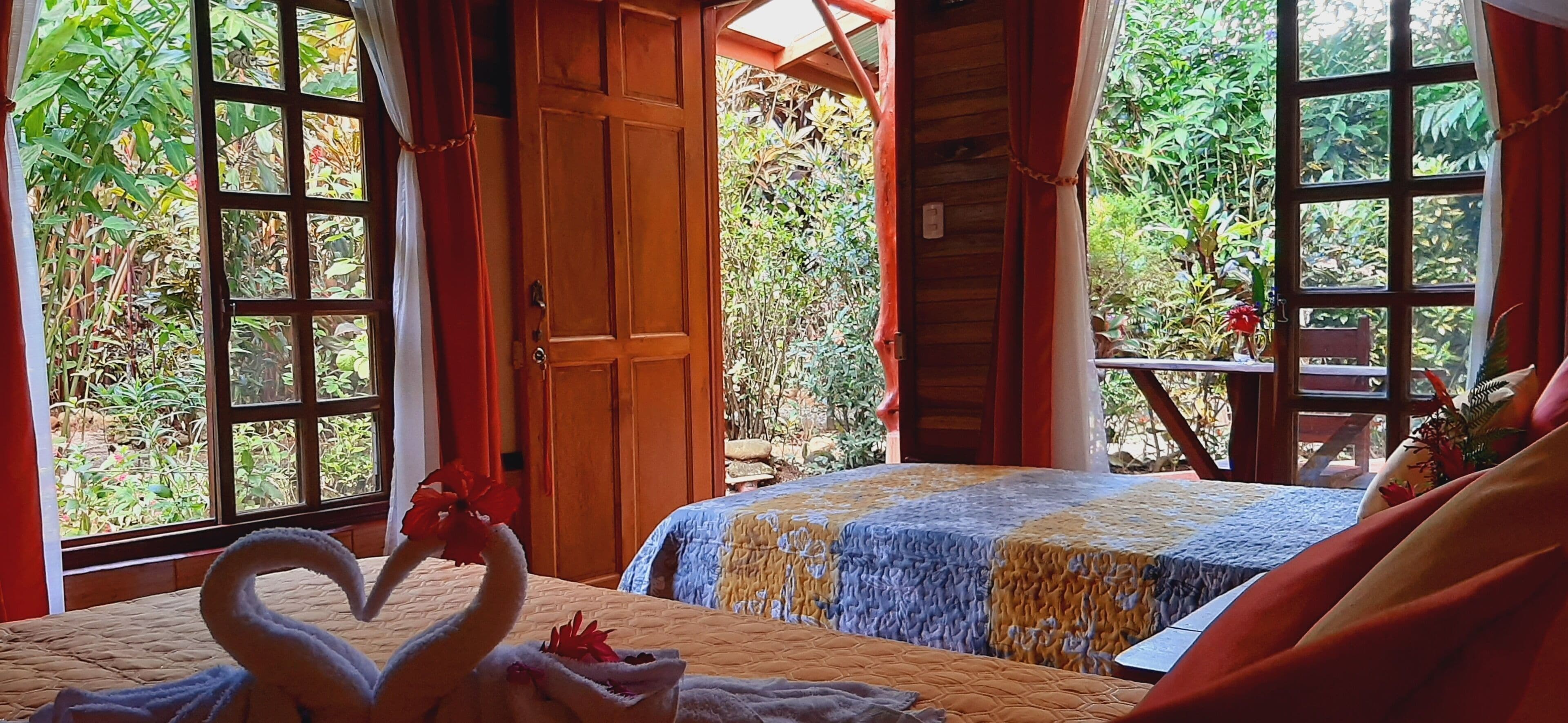 Dreibettzimmer | Allergikerbettwaren, individuell dekoriert, individuell eingerichtet