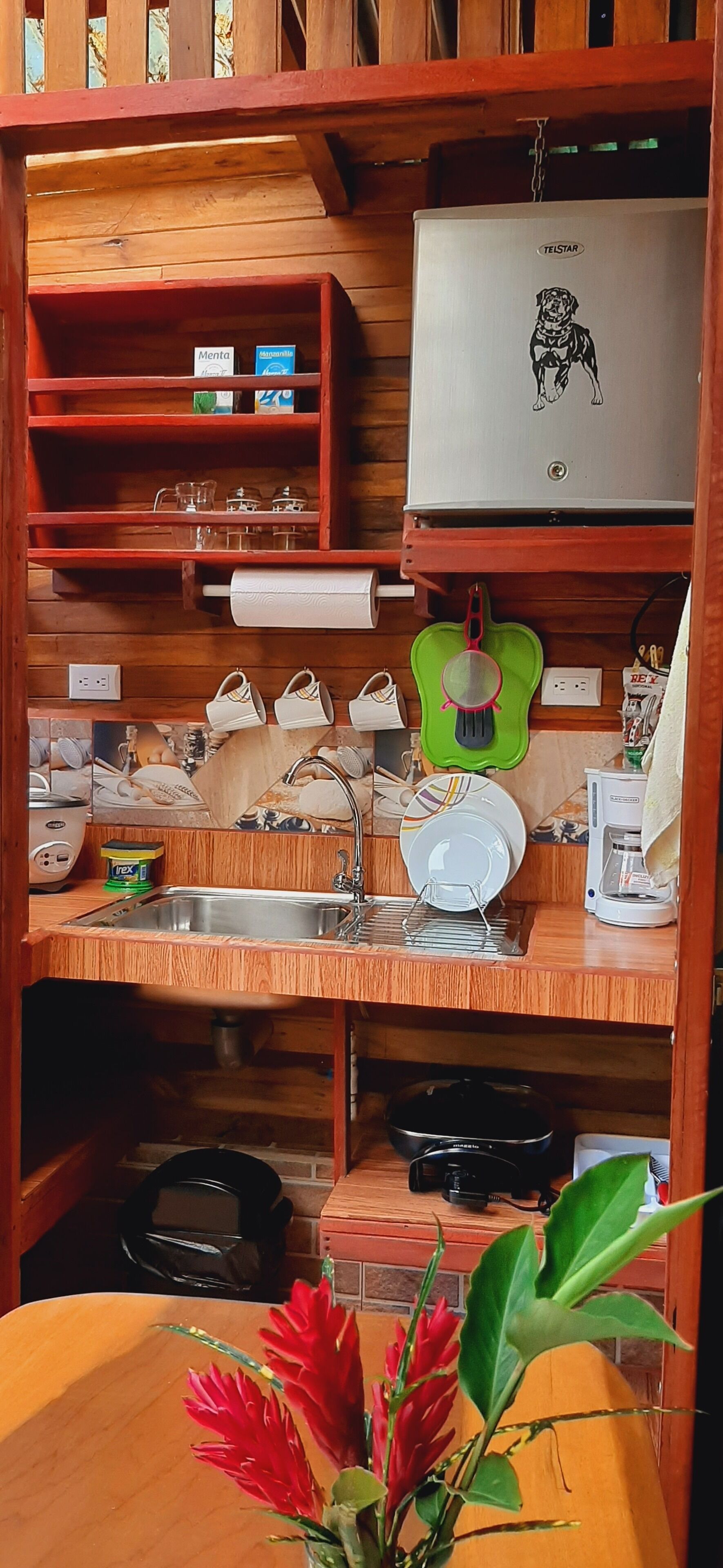 Triple Room | Private kitchen | Mini-fridge, stovetop, coffee/tea maker, rice cooker