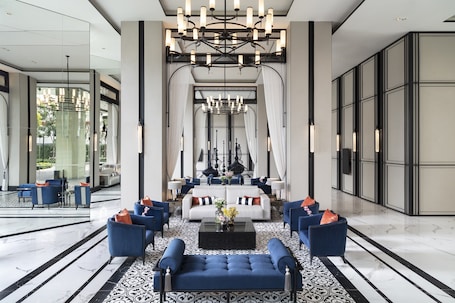 Lobby. Somerset Pattaya
