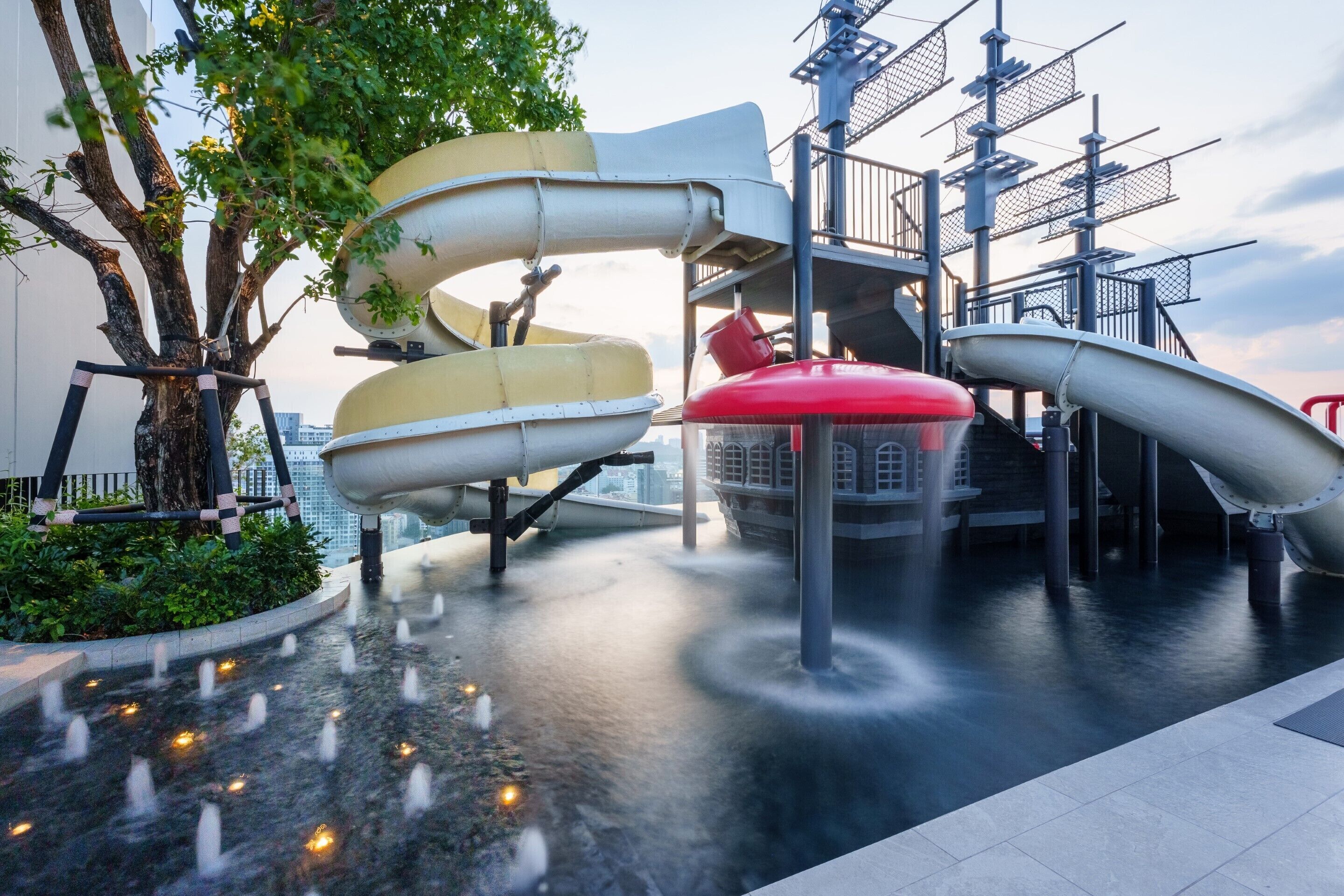 Outdoor pool, open 7:00 AM to 8:00 PM, pool umbrellas, pool loungers