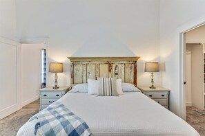 3 habitaciones, tabla de planchar con plancha, cuna de viaje y wifi 