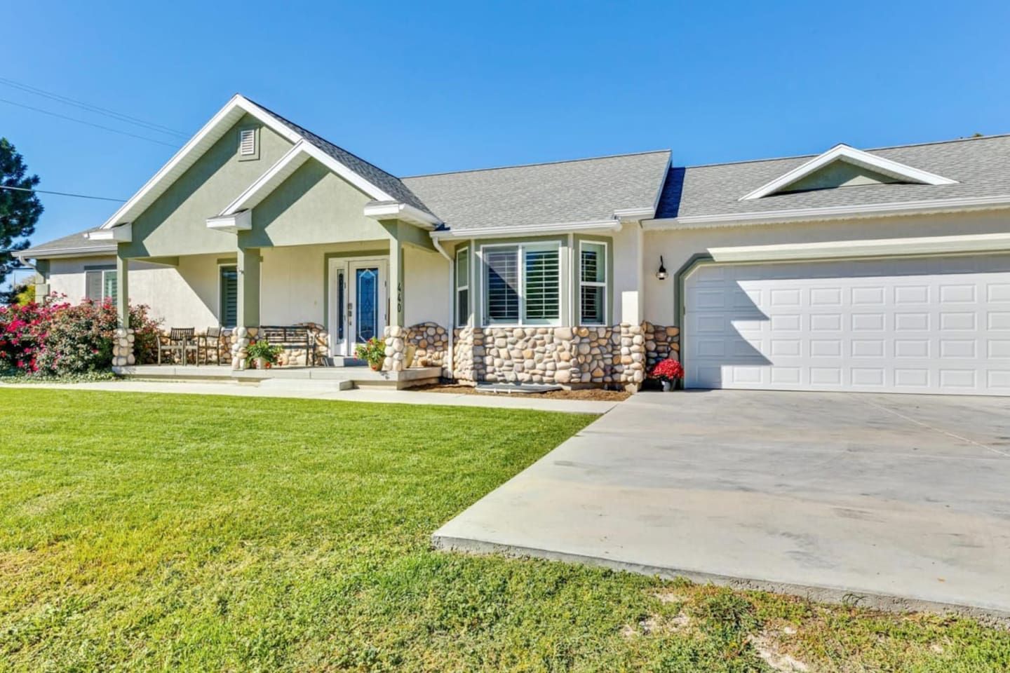 2 Car Garage Parking