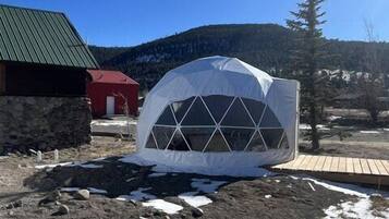 Nhà, phòng tắm dùng chung (Star Light Geodesic) | Ngoại thất