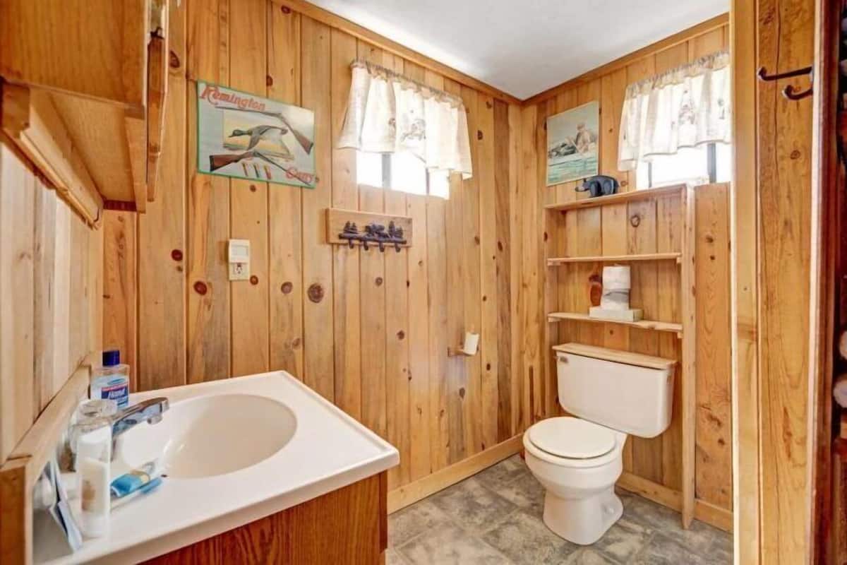 Deluxe-Ferienhütte | Badezimmer | Bademäntel, Handtücher