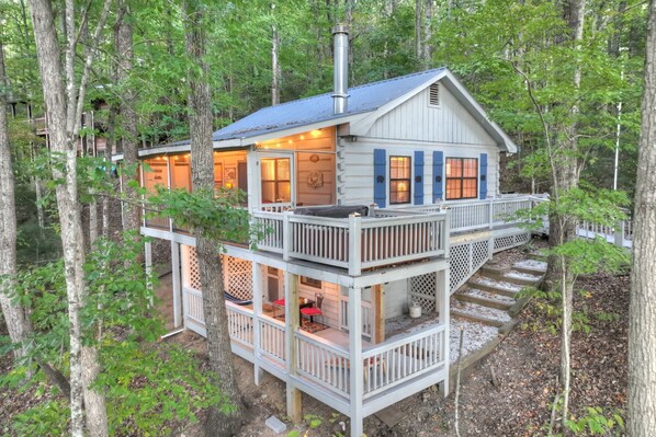 المنشأة من الخارج