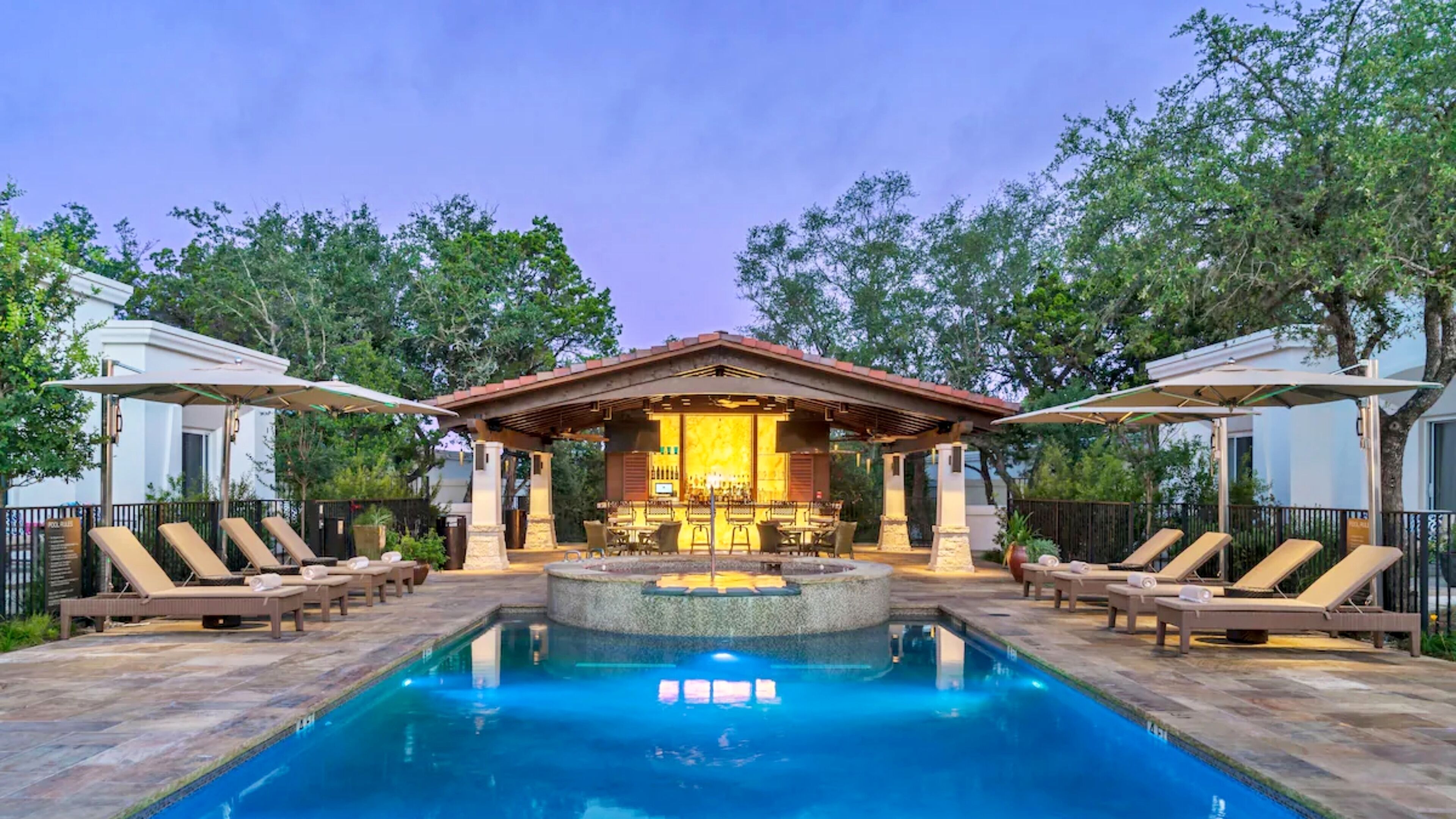 Sophisticated Relaxation at Texas Hill Country!