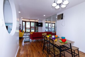 Dining - Cheerful & Beautiful 3-Bedroom Ranch (Baldwin)