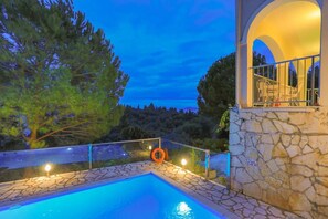 3 habitaciones y wifi 