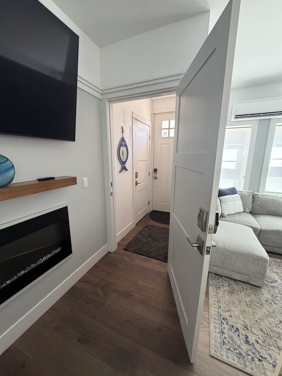 Riverwalk One Condo With Rooftop Deck - Charlevoix, MI