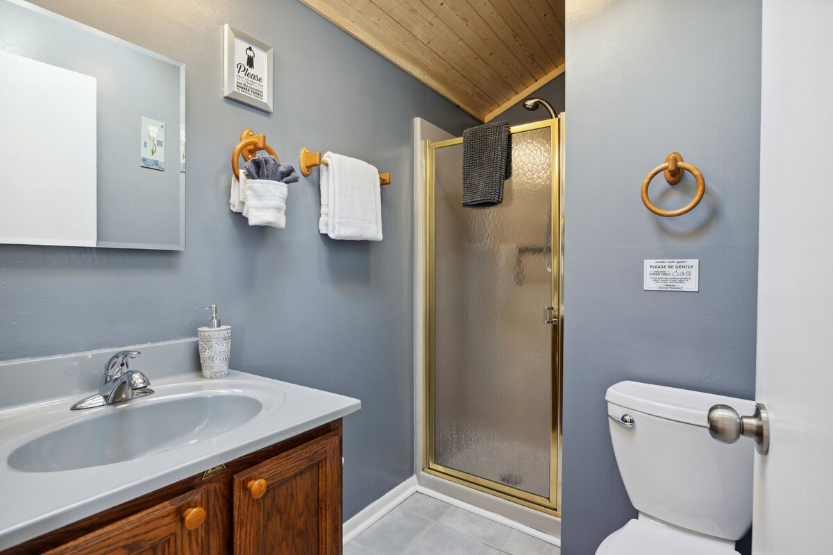 Photo 62 of Stunning Views! 3Bed 3Bath, Pet friendly! Close to National Park and Gatlinburg!