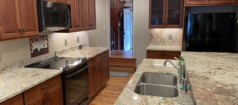 Prime Location in Charlotte! 5br/4ba- Sleeps 16