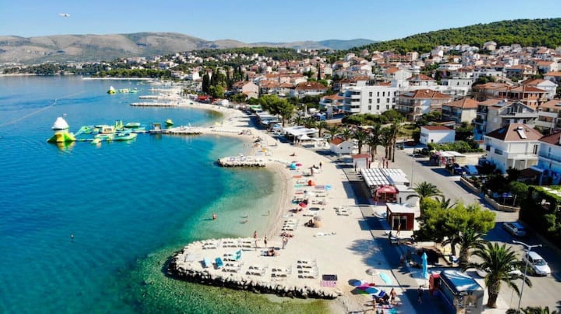 In Strandnähe, Liegestühle