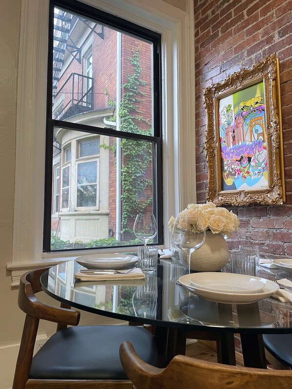 Full-sized fridge, microwave, oven, stovetop - The Warhola Bloomfield (Pittsburgh)