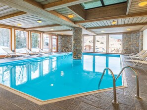 Pool - Beautiful apartment for 4 people with WIFI, pool, TV, terrace and pets allowed (La Plagne)