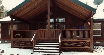 Great family getaway with large entertaining deck.