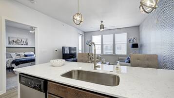 1 bedroom, iron/ironing board, free WiFi, bed sheets