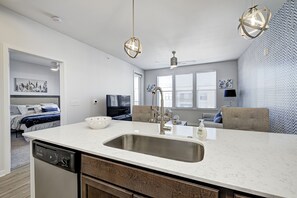 1 Schlafzimmer, Bügeleisen/Bügelbrett, kostenloses WLAN, Bettwäsche