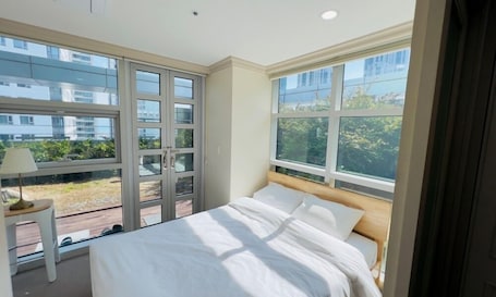 1 bedroom, individually decorated, individually furnished, free WiFi
